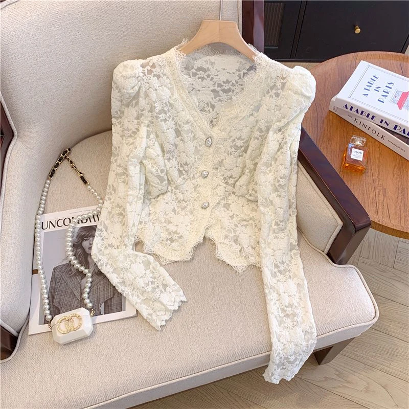 White V-Neck Lace Hook Hollow out Slimming Base Shirt Women's Fashion Design Autumn Winter Short Sleeve Long Sleeve Top
