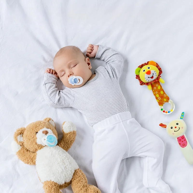 Sonagli per bambini morbidi animali di peluche sonaglio presa a mano giocattoli per bambini Shaker stridulo accessori da viaggio sensoriali per regali per bambini