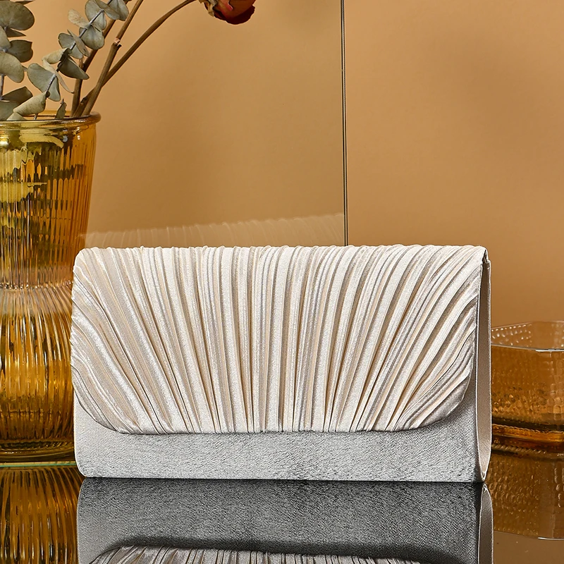 New Fashion Pleated Shoulder Bag Casual and Simple Dinner Party Crossbody Bag Satin for Women Wedding Party
