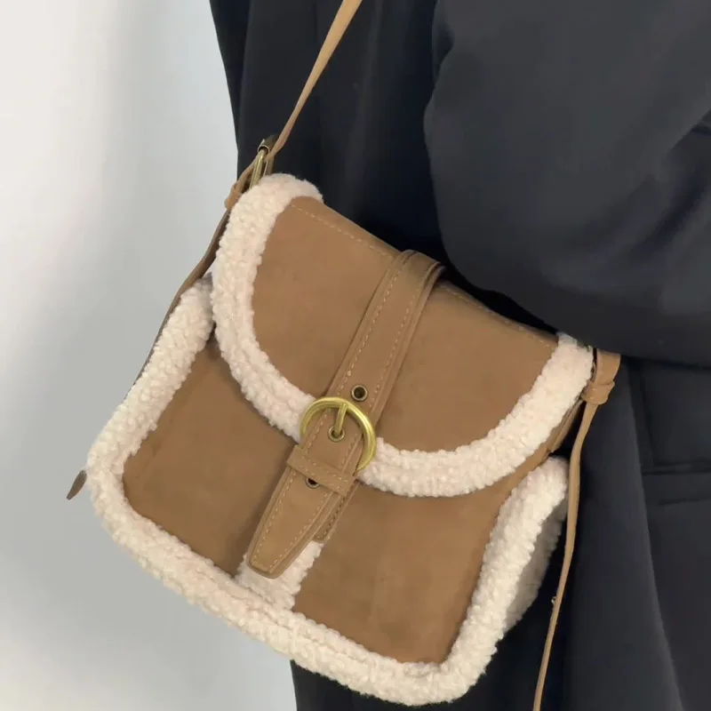 

Autumn and winter retro Sle sherpa women's shoulder bag luxury design splicing new commuter multifunctional portable crossbody b