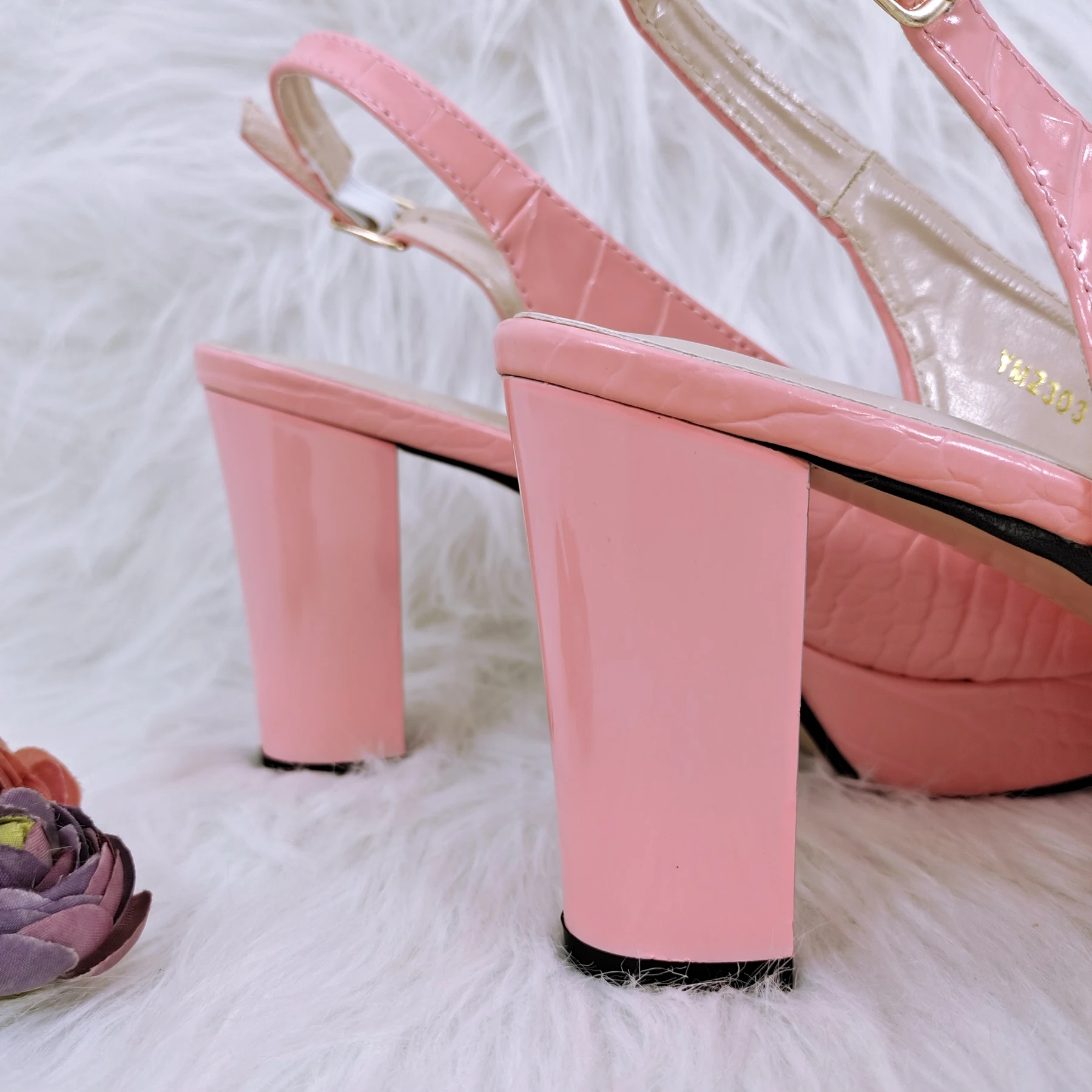 QSGFC African Newest Mature Classics Style Platform Design Rhinestone Decoration Party Wedding Shoes and Bag in Pink Color