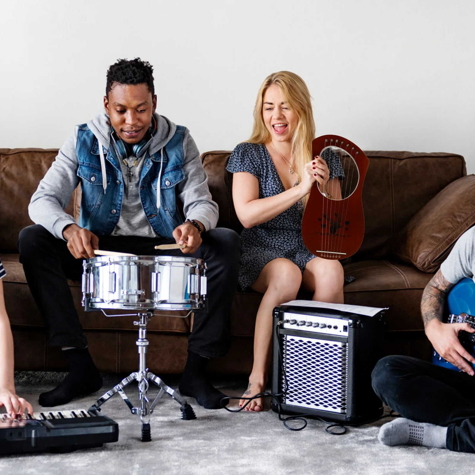 

1 set Retro Reindeer Harp 7 String Wood Lyre Ancient Style Handheld Musical Instrument For Kids Adults Beginners Gift Wooden