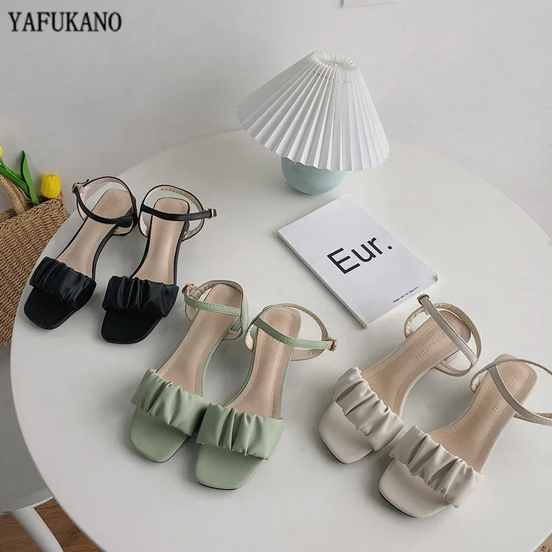 Fashion Square Heel Womens Sandals 2024 Summer New Korean Pleated Ankle Buckle Casual High Heels Sandals Simple Rome Shoes