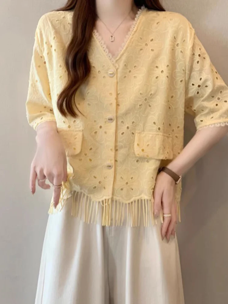 

Hollow out Flower V-neck Short Sleeve Women's Shirt Spring Summer New Style plus Size Tassel Top Korean Loose Fit Blouse