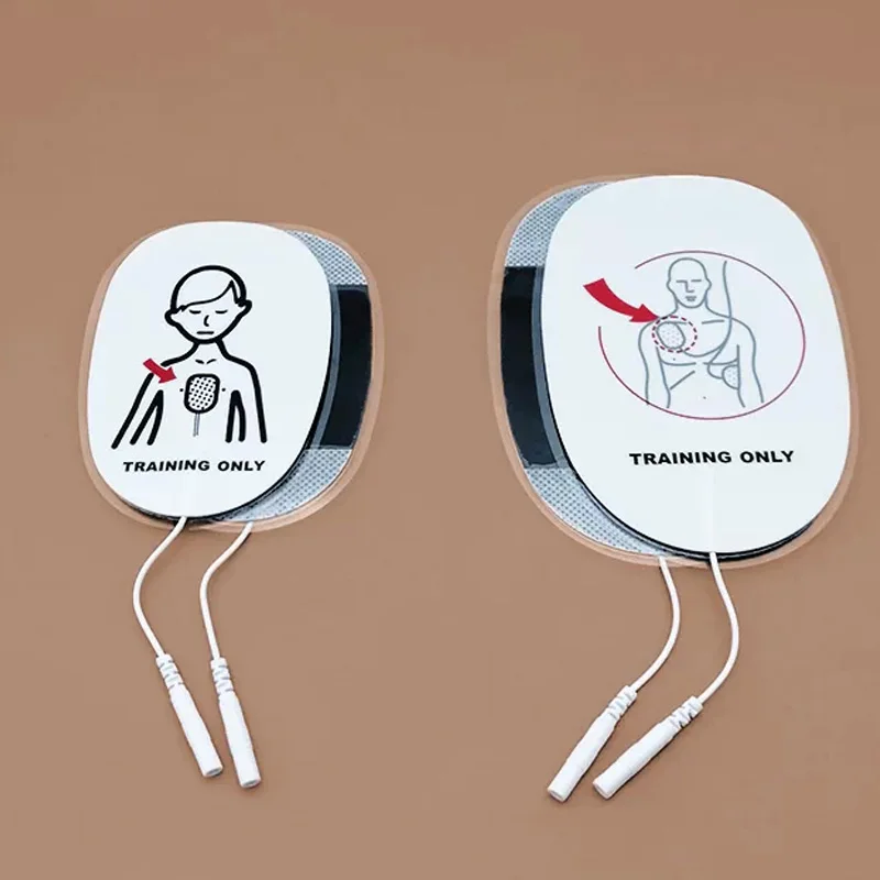 

4 шт. тренировочные электроды для дефибрилляции АНД, проводящие пластыри для взрослых и детей, самоклеящиеся патчи для тренировок с АНД, для оказания первой помощи