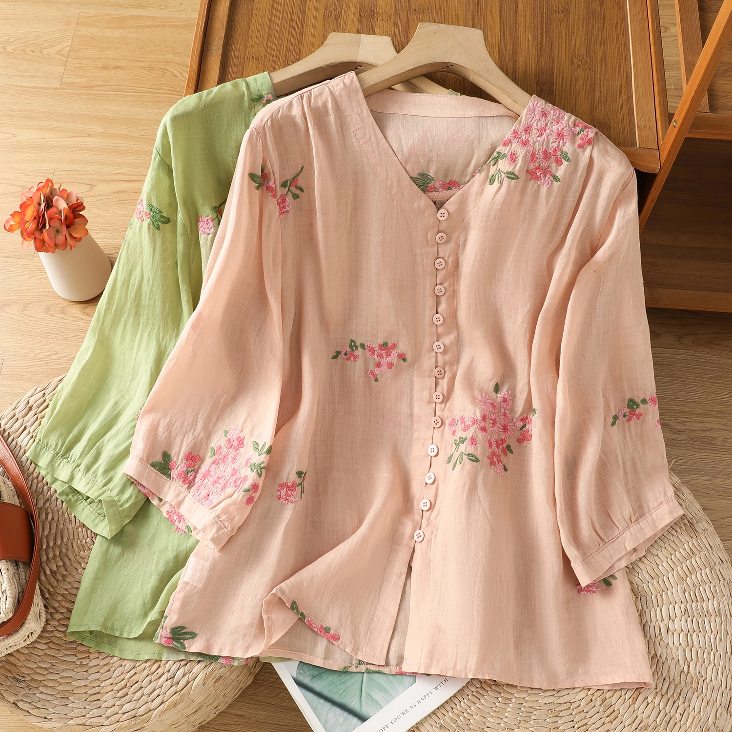 

Artistic Fre Linen V-Ne ort Sve irt Women's Loose Slimming Summer Top Cotton Linen Blend Thin Fabric Seven-Quarter...