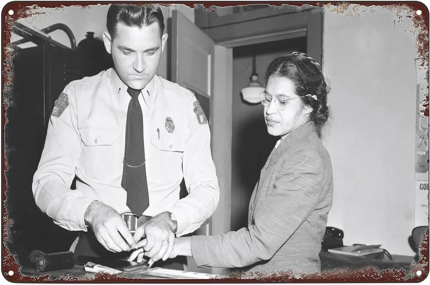 Póster metálico vintage de Rosa Parks detenida por sus derechos civiles como mujer negra, cartel decorativo de pared para el hogar, bar o cafetería