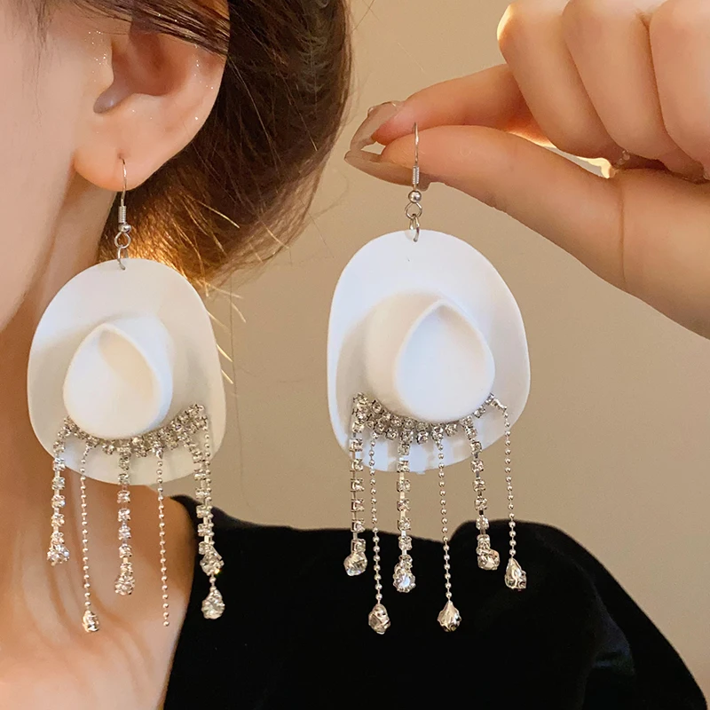 Creative Cowboy Hat Dangle Earrings for Women Shiny Water Drop Rhinestones Tassel Pendant Earrrings Statement Banquet Jewelry K