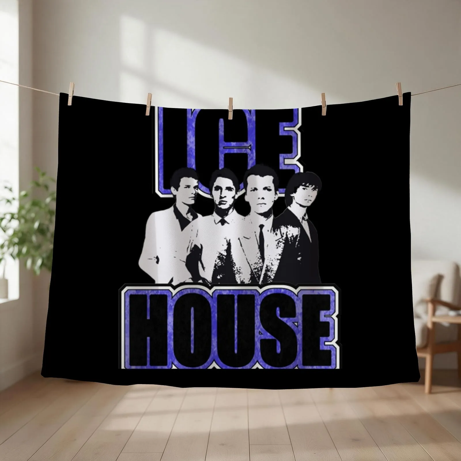 Icehouse Phone Caseicehouse Phone Case Throw Blanket Blankets For Baby Stuffeds Baby Luxury Designer Blankets