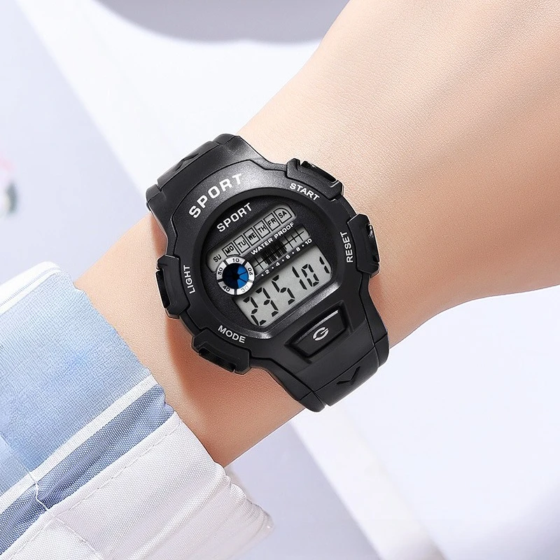 Electronic Watch, High-Value, Small College-Style Electronic Watch for Primary and Secondary School Students