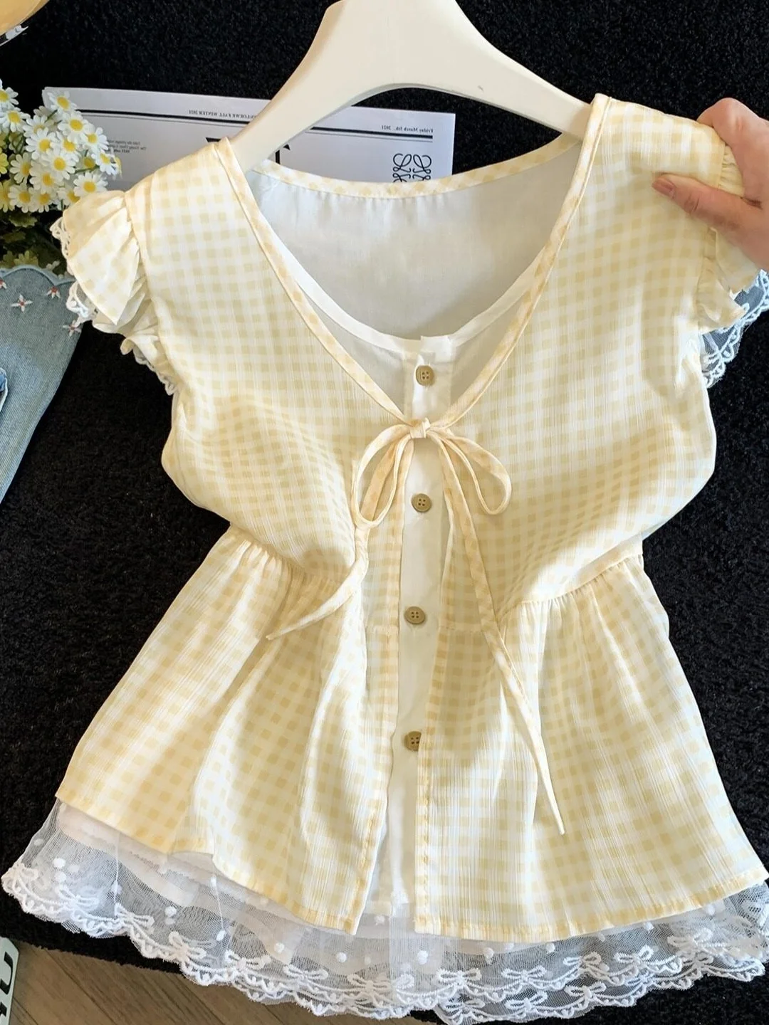 

Trendy Sweet Lace Trim Shirt Women's Summer 2026 Checkered Slimming Top Knot Fake Two-Piece Loose Fit V-Neck Short ...
