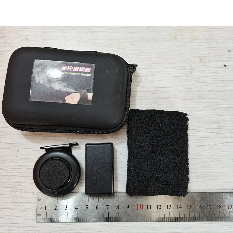 

Пульт дистанционного управления, мини-рука, управление дымом, зарядка устройства, фокусы, флэш-волшебник, сценический реквизит для уличной магии