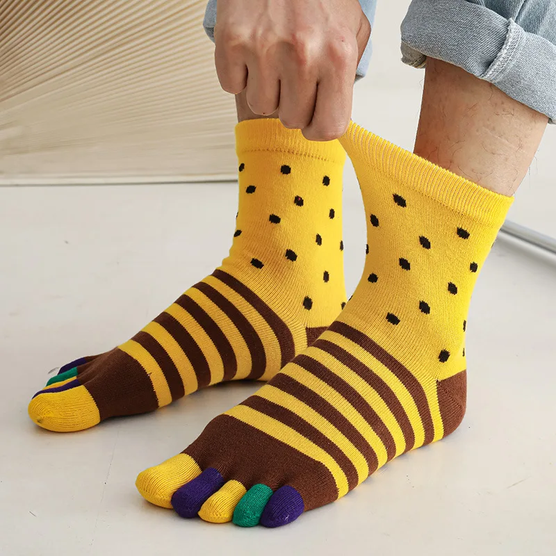 5 paires de chaussettes à bout coloré pour hommes, grandes chaussettes en coton épais, couleur vive, à la mode, rayées, joyeuses, cinq doigts, EU45 46, automne et hiver