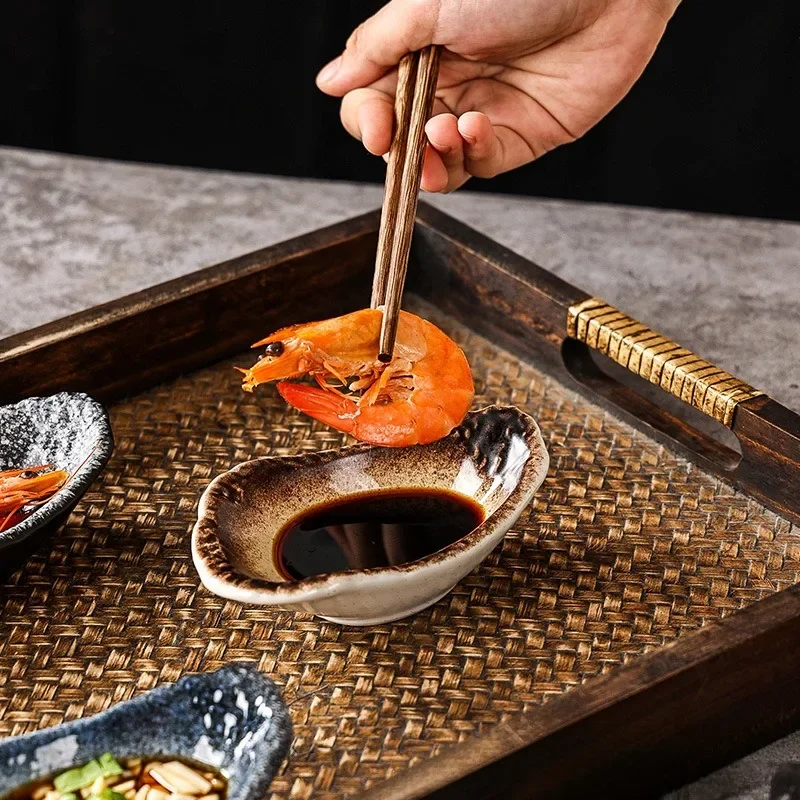 Japanese Retro Ceramic Seasoning Dish Clay Creative Oyster Shape Snack Wasabi Soy Sauce Plate Home Kitchen Supplies Tableware
