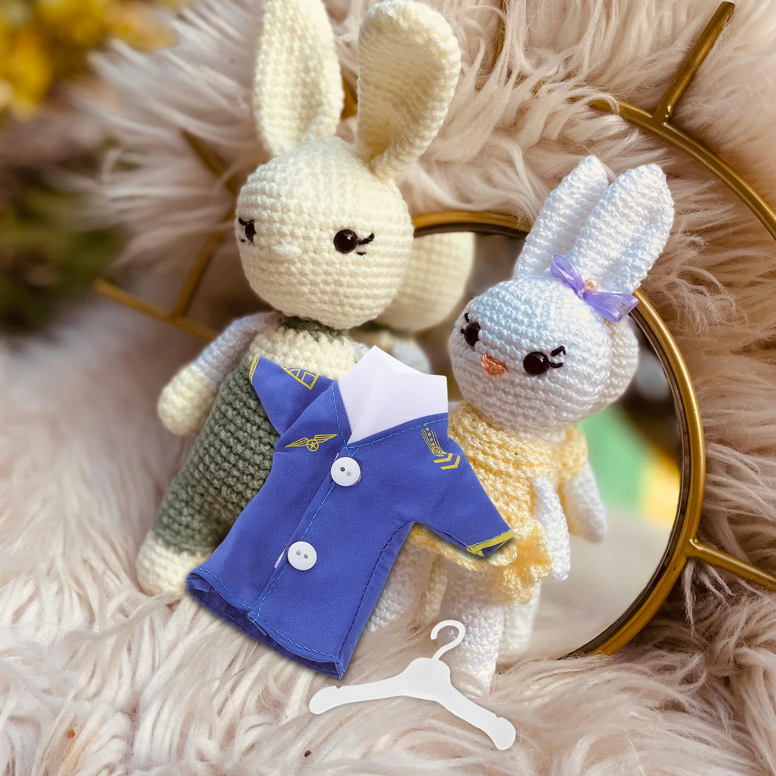 

50pcs Mini Hangers for Clothes Plastic Dollhouse Clothes Rack Sturdy Miniature Closet Organizer Lightweight Easy