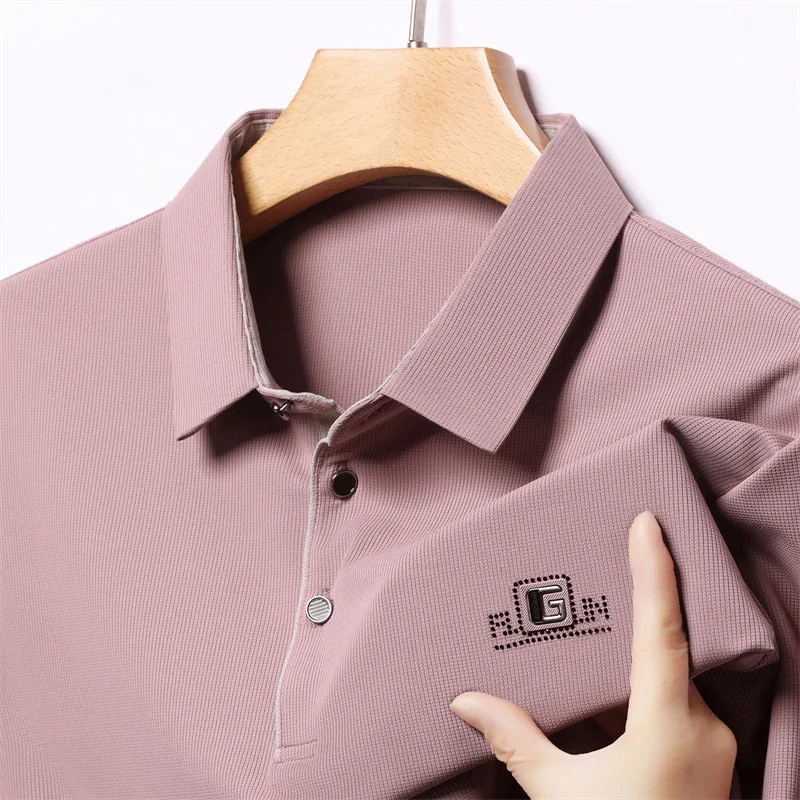 New Men's Business Casual Short Sleeved Shirt with Badge Solid Color Polo Shirt Fashionable Breathable Comfortable Versatile Top image 4