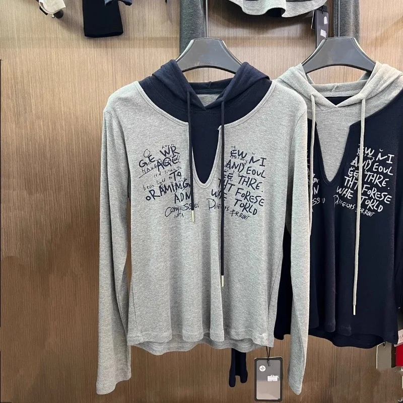 

Fashionable Letter Printing Color Block Hooded Long-sleeved T-shirt for Women 2025 Autumn Versatile Unique Niche Bottoming Shirt