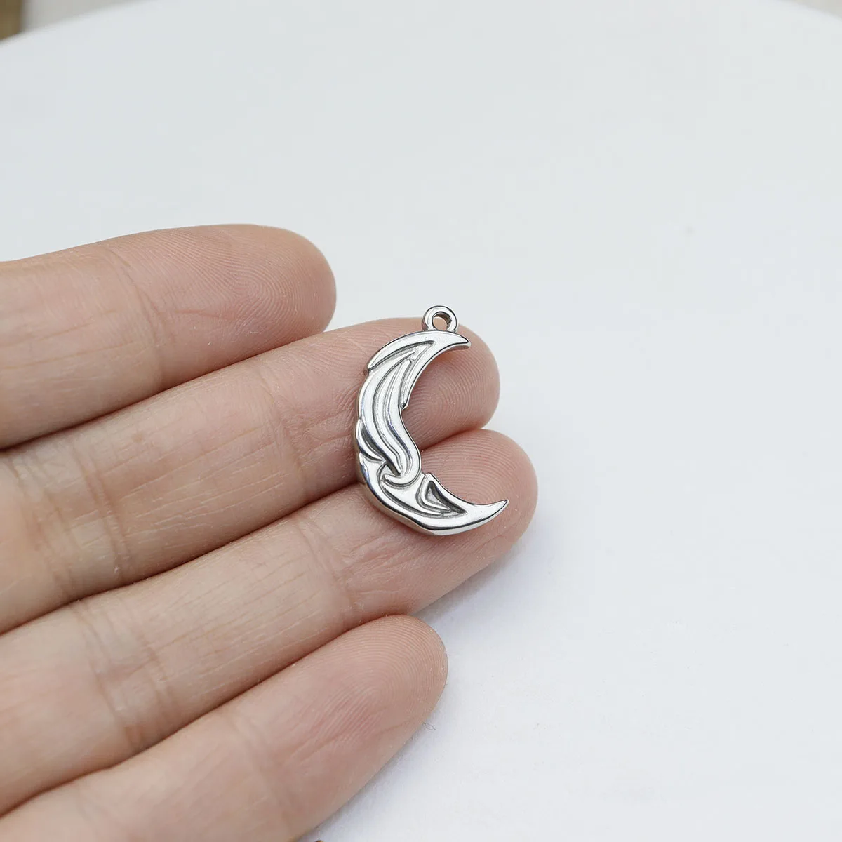 5pcs Casting Stainless Steel Pretty Moon Charms Pendant DIY Necklace Earrings Bracelets Jewelry Charm PVD Plate Water Proof