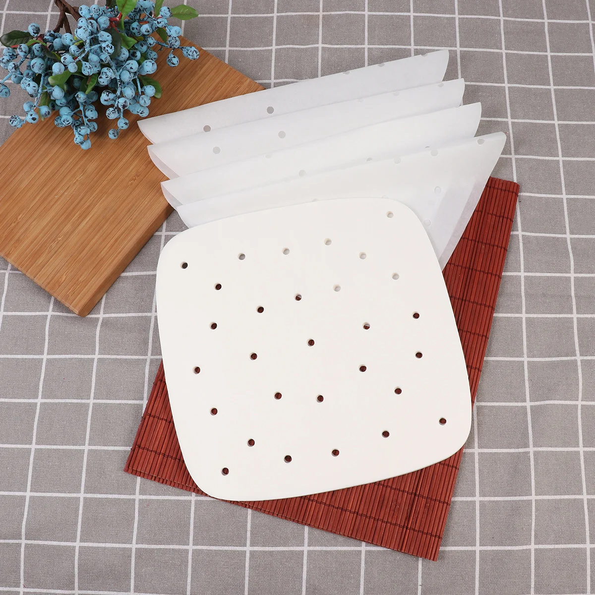 

100 Sheets Silicone Coated Steamer Paper Non-Stick Perforated Baking Parchment for Air Fryer Oven Bamboo Steamer Liners