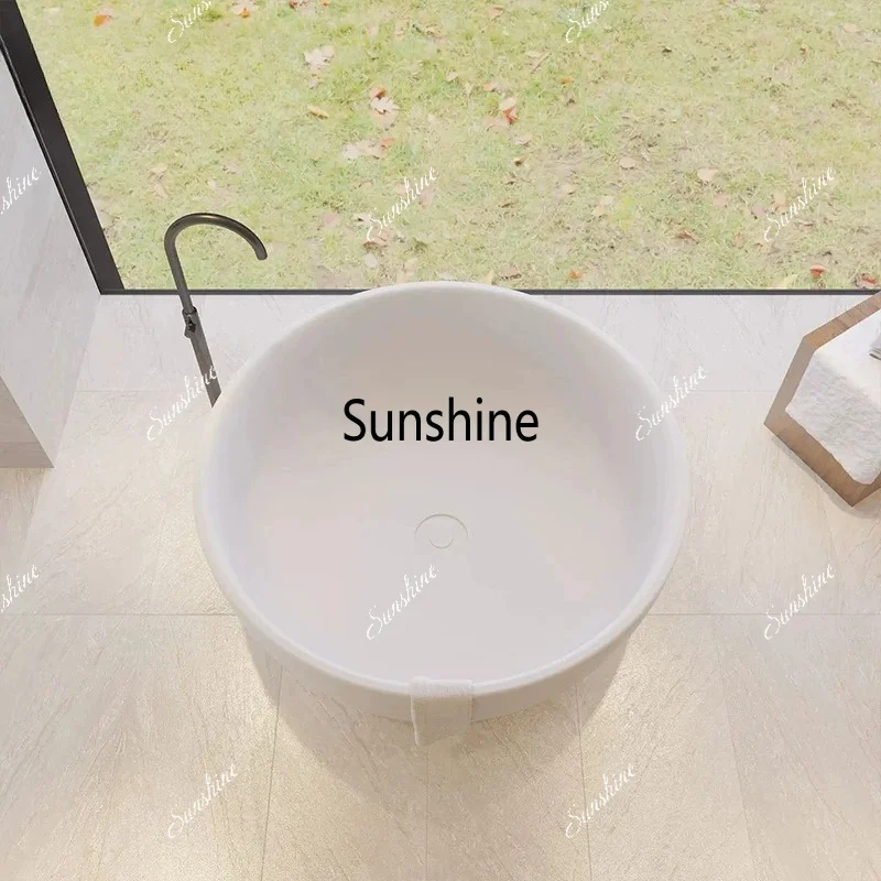 White round hotel bed and breakfast bathtub customization