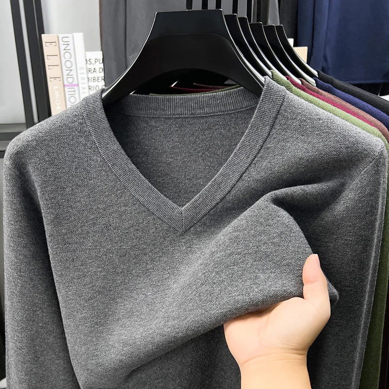 

3869Pay attention100%Wool Autumn New Men'sVCollared Wool Knit Sweater Top