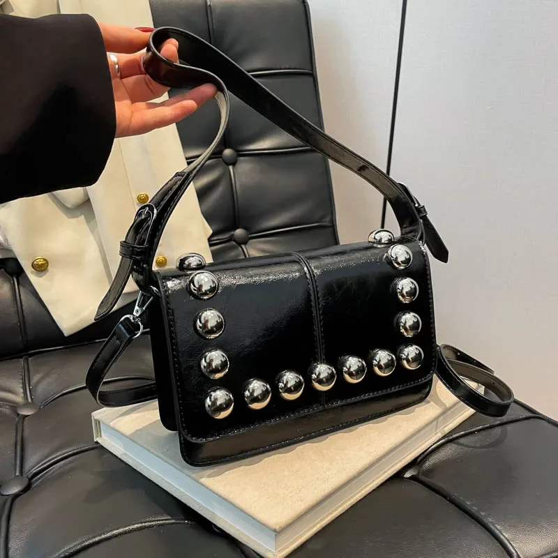 

Luxury Shoulder Bag Women Fashion Underarm Purse Handbag Solid Color Pu Leather Satchel Designer Female Rivet Crossbody Bag