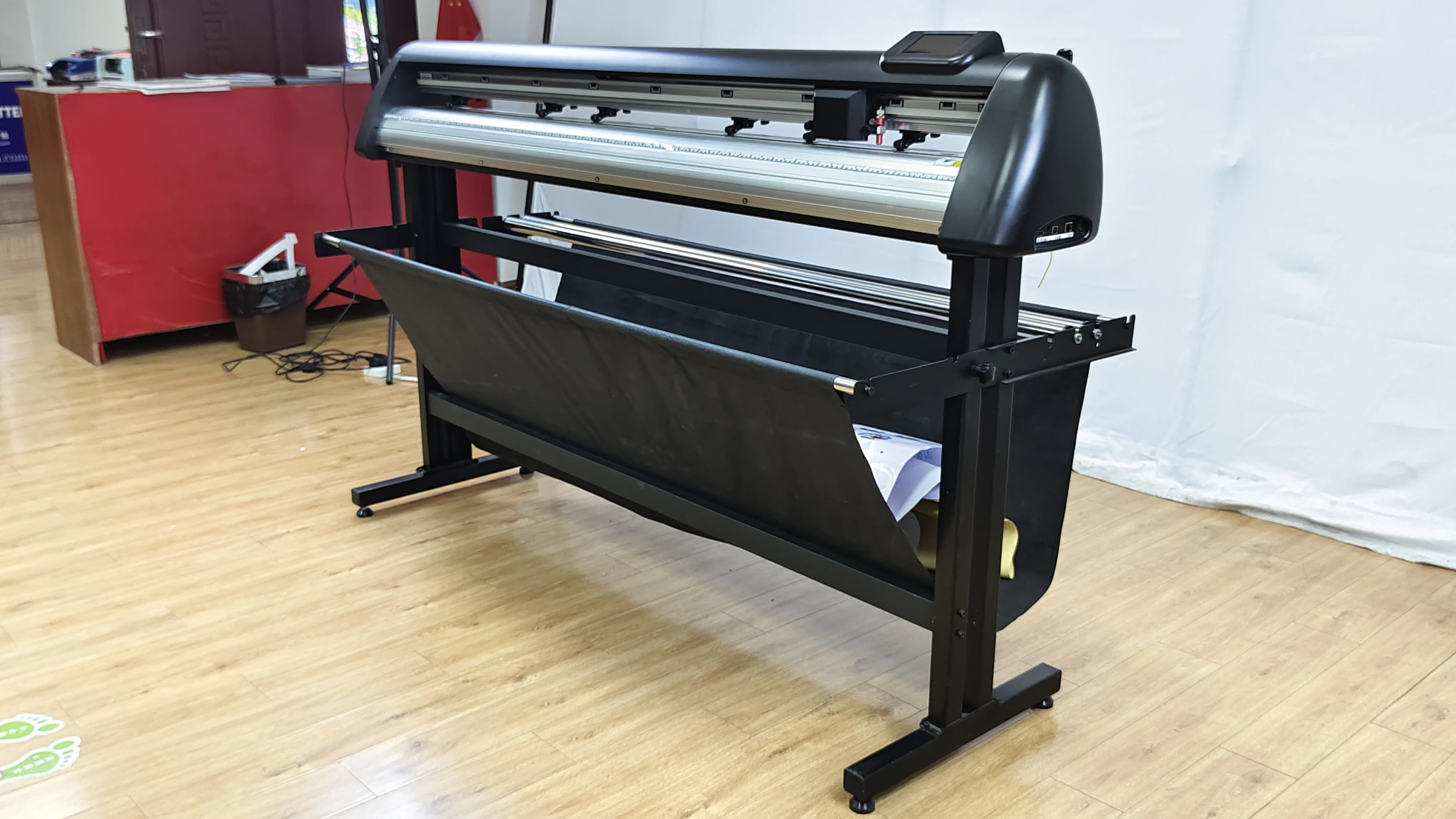 Large Size GC-1661DH Double Heads Cutting Plotter Machine For Vinyl Stickers/Cardboard/Crystal Label Made In China