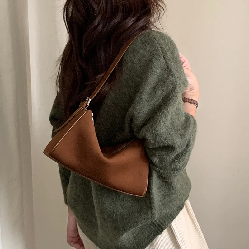 

Suede Matte Bag 2026 Elegant and Simple Genuine Leather Crossbody Women's Pillow Single-shoulder Designer Luxury Bag
