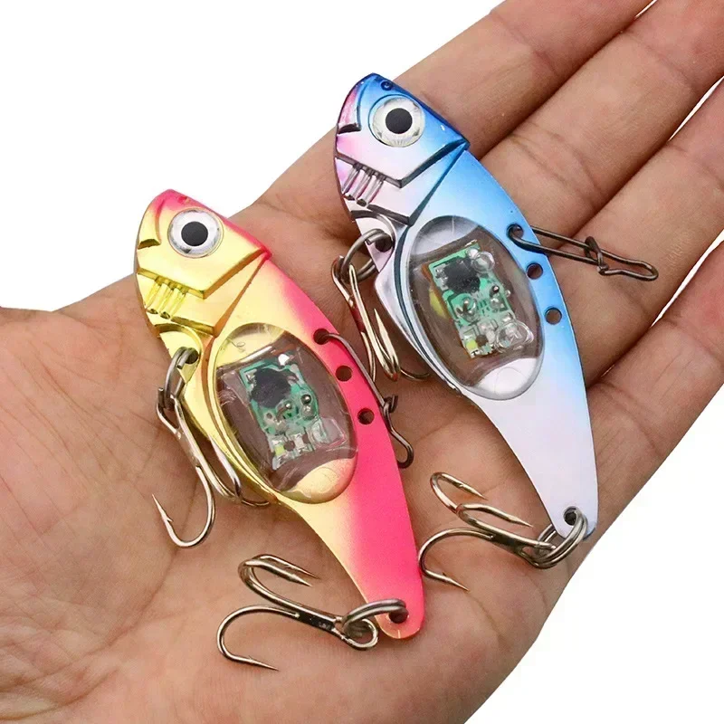 Underwater Eye Shape Fishing Lure, Multicolor LED Flash Light, Attracting Fish for Night Fishing, Use 100 Hours Light, Bait