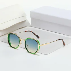 4pcs/Set 2025 New Sunglasses for Women Trendy Sun Glasses Goggle Brand Designer Square Glasses Shades Female Eyewear Sunglasses