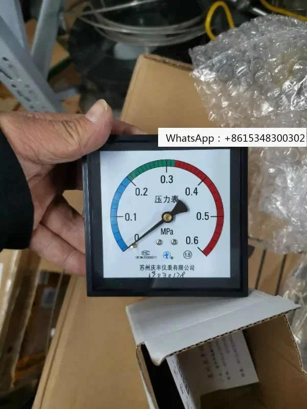 Square pressure gauge with edge, 0.6MPA, size 102/102, Suzhou Yibaifeng Instrument