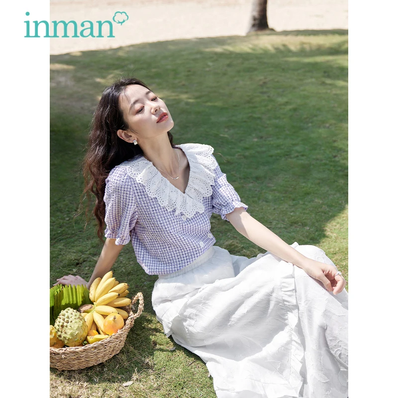 

INMAN Women Blouse 2023 Summer Puff Sleeve Hollow Lace V-neck Slim Shirts Purple Plaid Pattern Texture Fabric Fashion Tops