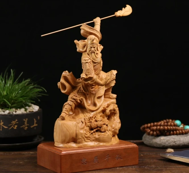 Small leaf boxwood carving Guan Yu ornaments, living room home decorations, solid wood carving of the God of Wealth, Guan Gong,