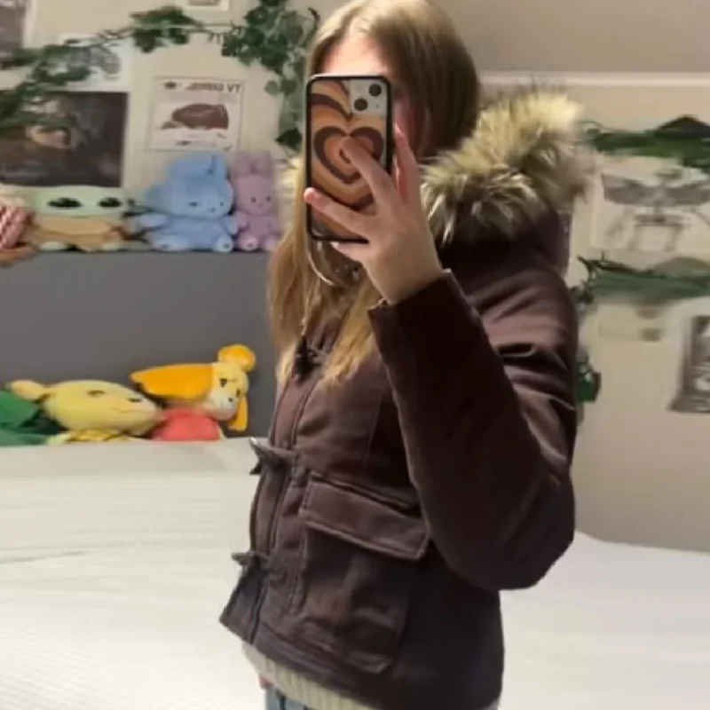 

Women's Vintage Cropped Hooded Chic Coats Wine Red Faux Fur Splicing Short Jacket 2025 Autumn Winter New Lady Y2k Warm Outwears