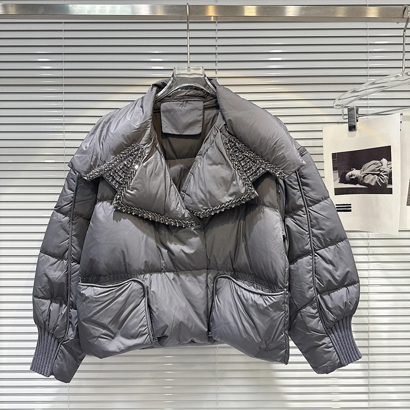 2025 Winter New Water Drop Diamond Nail Bead Flip Loose Warm Down Jacket for Women Personality Elegant Short Style Coat