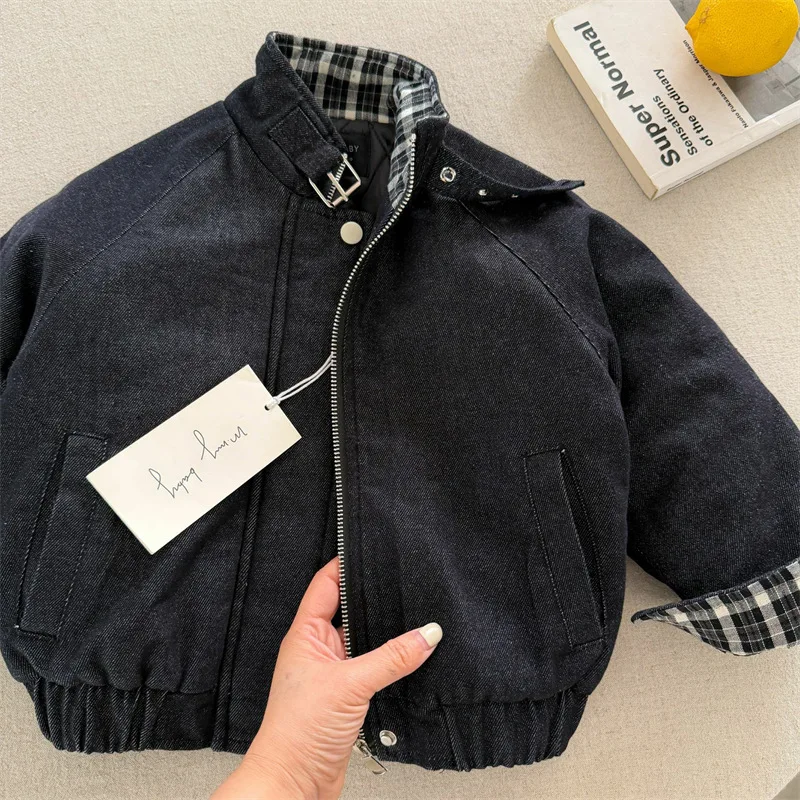 

Children's Jacket 2025 Winter New Boys and Girls Color Block Thickened Jacket Baby Zipper Shirt Trendy