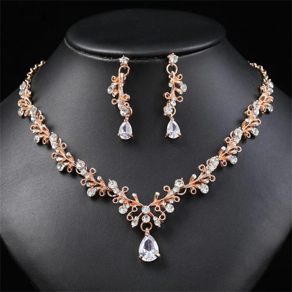 Exquisite Dangle Earrings And Necklace Set For Women Bridal Jewelry Set Rhinestone Flower Choker Necklace Set Party Wedding