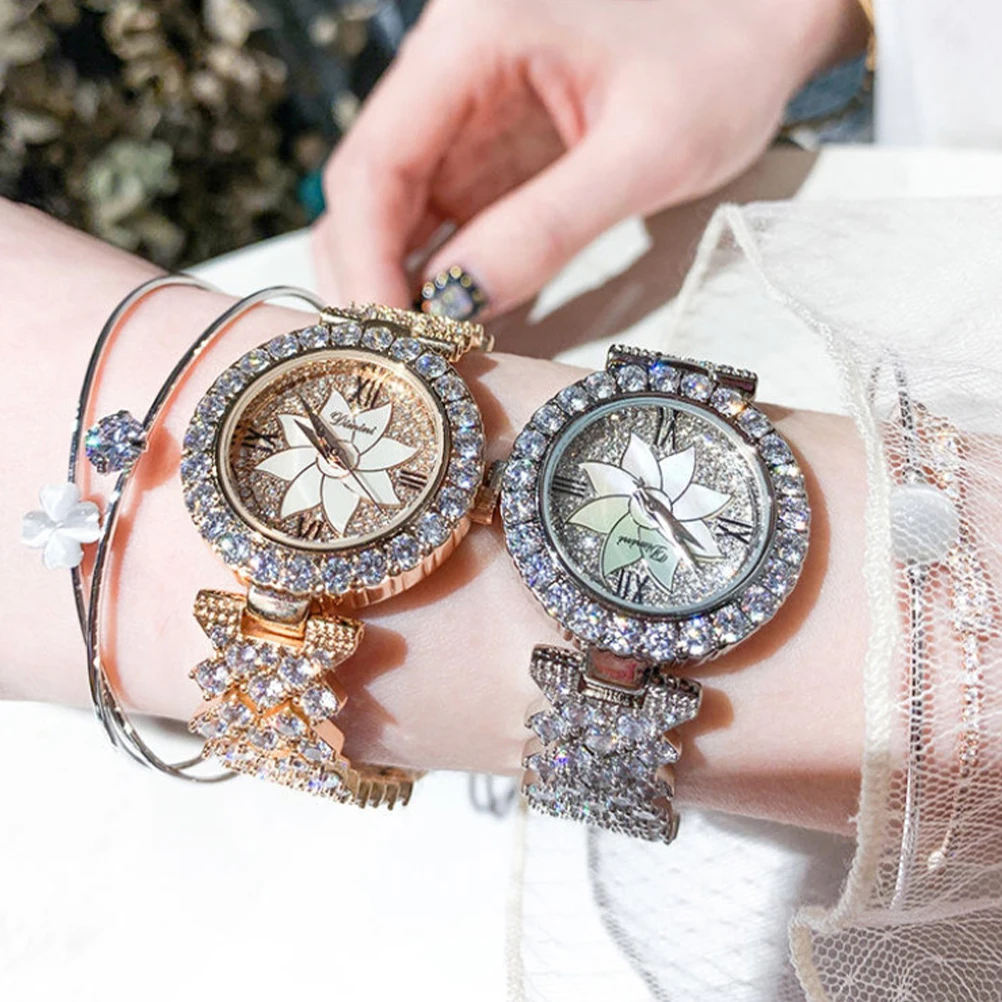

Korean Version Rhinestone Embellished Wrist Watch Durable Precise Movement Ladies Elegant Shiny Timepiece Jewelry Gift for women