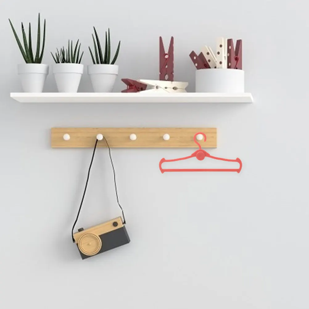 

60Pcs Mini Clothes Hangers Small Size Compact Space Saver Hanging Storage Rack Organizer for Mini House Small Hangers