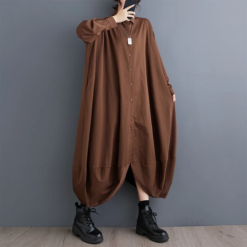 봄 가을 플러스 사이즈 루즈 캐주얼 셔츠 드레스 여성 패션 불규칙한 밑단 A라인 롱 드레스 버튼 디테일 단색