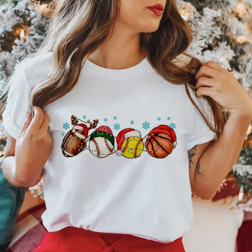 Vintage Christmas Sport Balls T-Shirt z krótkim rękawem Fun Pattern Cartoon Top Casual Women's Printed Basic Round Neck T-Shirt