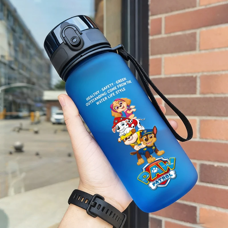 650ml Paw Patrol Kinder-Outdoor-Trinkflasche, niedliche Cartoon-Trinkflasche für Jungen und Mädchen, Büro-Trinkflasche mit Strohhalm, Sport-Fitness-Yoga-Becher