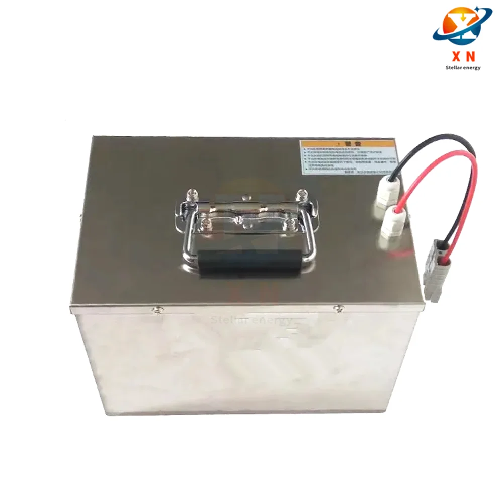 Batterie 48V 30Ah Lifepo4 48V 20AH battery with long cycle life BMS, suitable for 2000W electric tricycle+charger