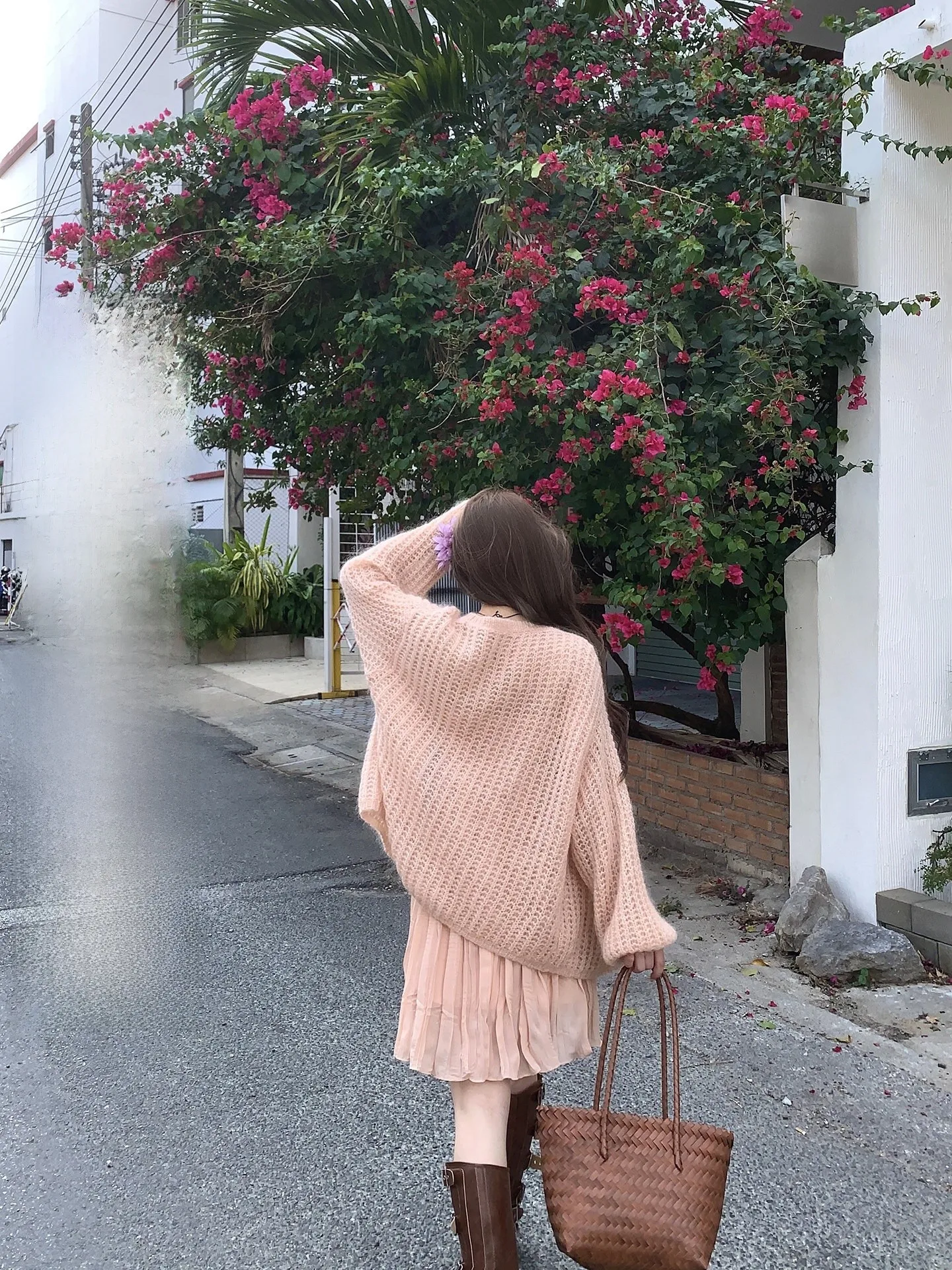 

Мягкий, приятный к телу розовый вязаный кардиган свободного кроя с V-образным вырезом и длинными рукавами, весна-лето, новый корейский стиль, из смесовой шерсти