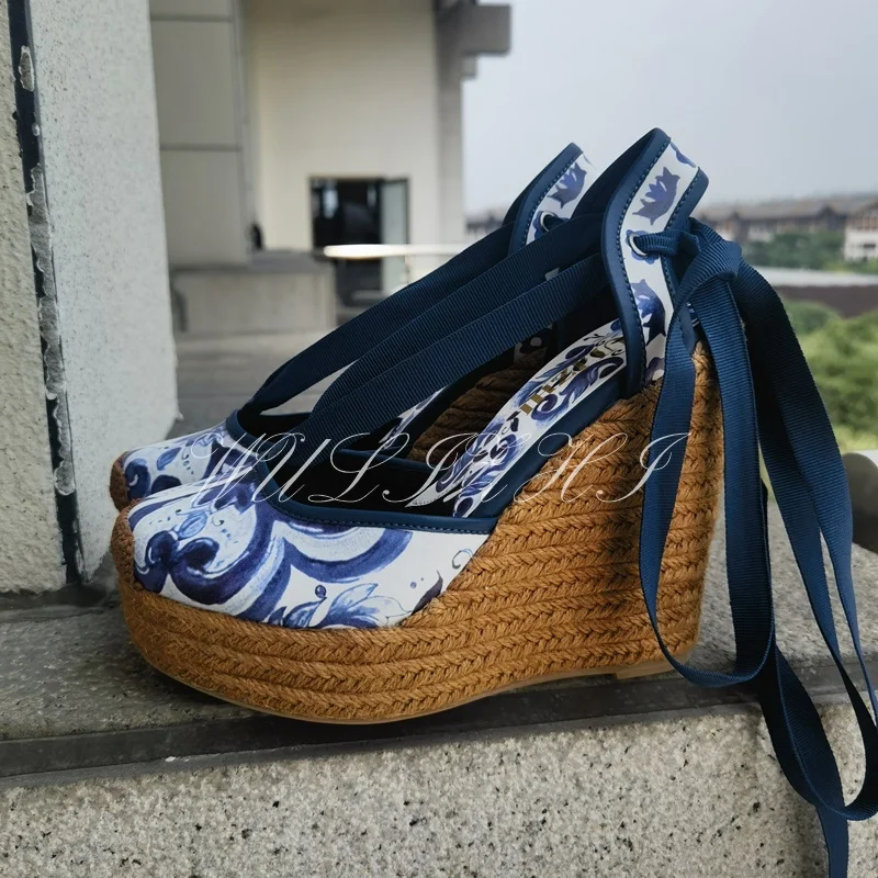 Women Woven Wedge Sandals Blue White Flower Print Graffiti Straw Butterfly Hollow High Heels Ankle Ribbon Wrapping Casual Shoes