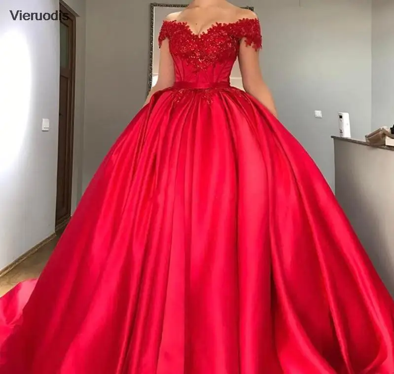 

Sexy Red Quinceanera Dresses for 16 Year Vestidos Off the Shoulder Lace Appliques Satin Vintage Girls Birthday Party Dress