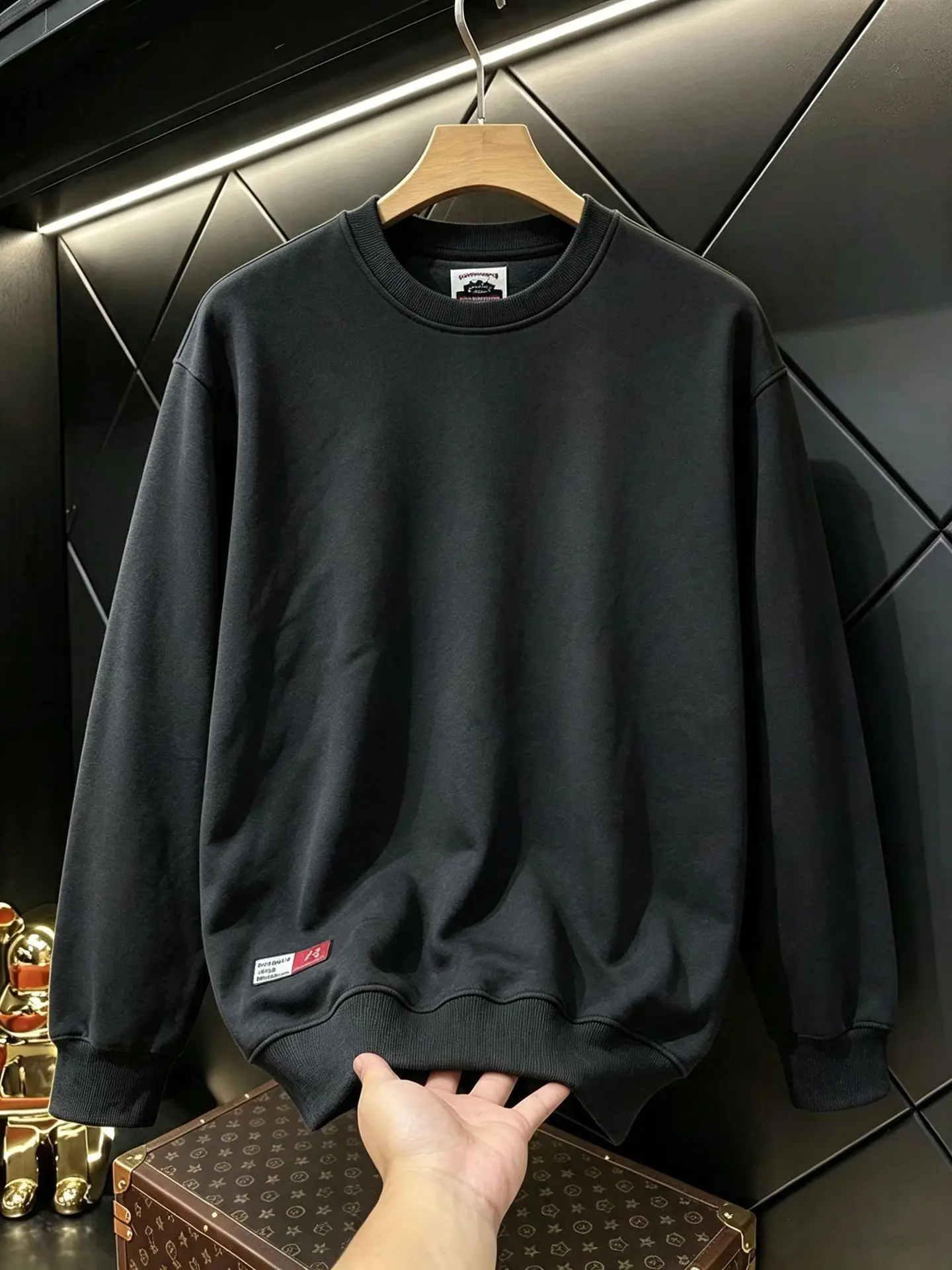 Heavyweight men's autumn and winter solid color terry cotton men's clothing crew neck long sleeve loose casual sweatshirt