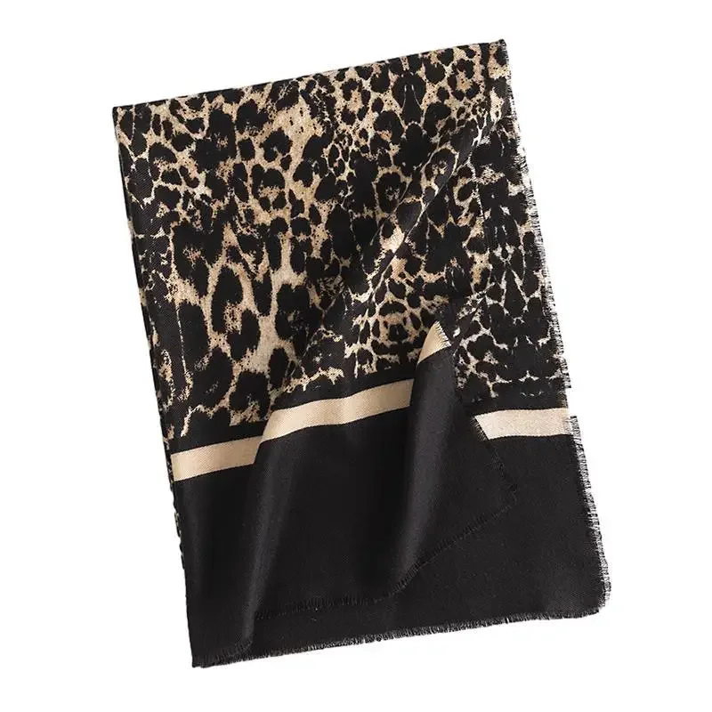 European American Fashion Leopard Print scarf Imitation Cashmere Women\'s Scarves Winter Warmth Commuting Cold Protection Shawl