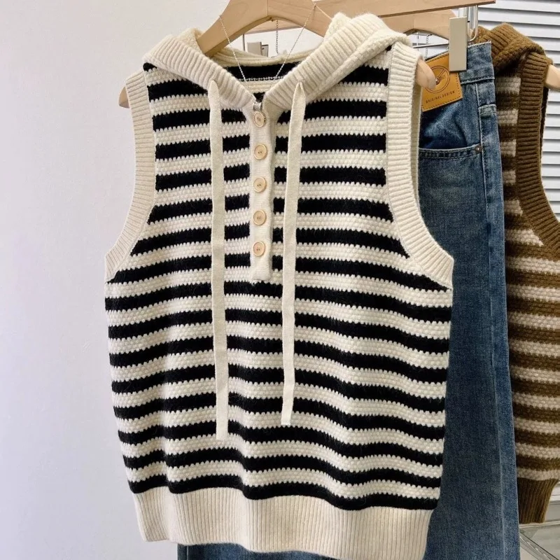 

Fashion Women Knitted Sweater Vest Jacket Autumn New Soft Striped Contrast Hooded SweaterSleeveless Female Knitwear Waistcoat