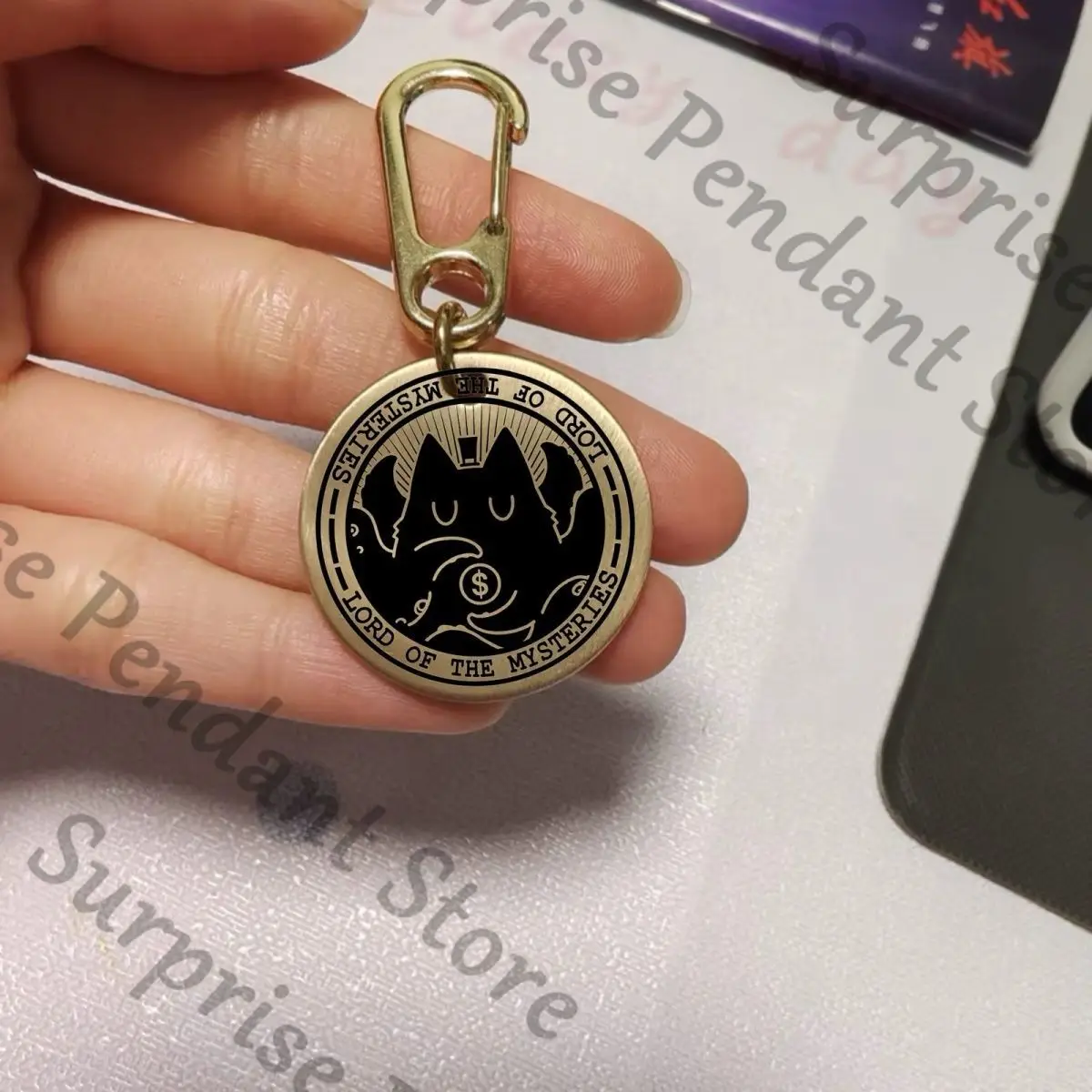 سيد الألغاز زملاء ambitus المفاتيح رائعتين كلاين موريتي عملة ذهبية مجوهرات القط الاكريليك حقيبة قلادة